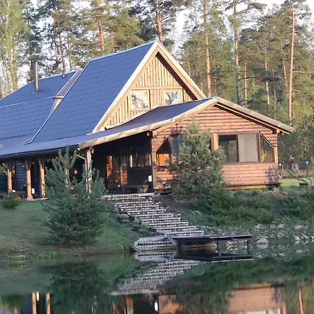 Viesu Maja Forrest Vakantiehuis