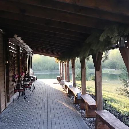 Viesu Maja Forrest Dzimtmisa